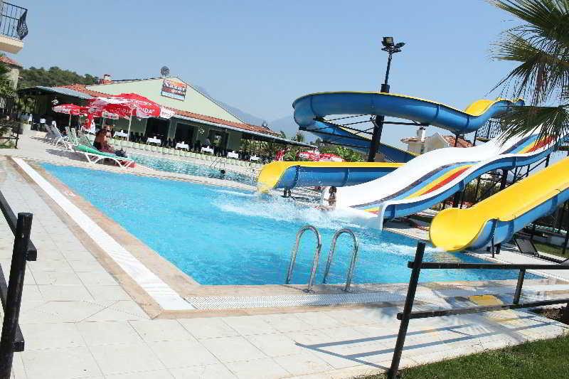 Nazar Garden Hotel 2*